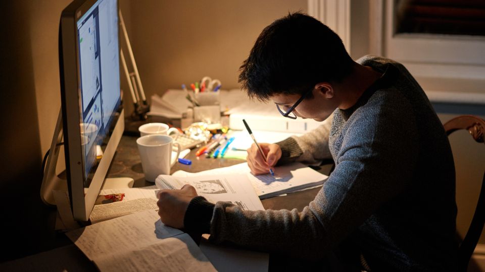 ventajas de estudiar por la noche