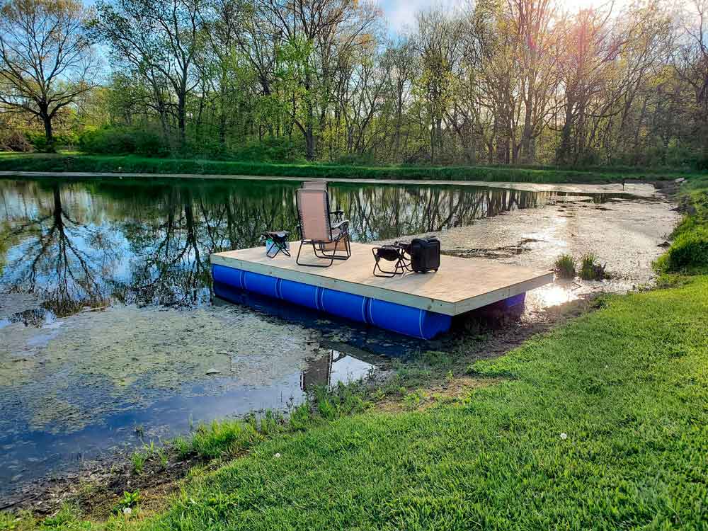 Cómo Hacer un Muelle Flotante